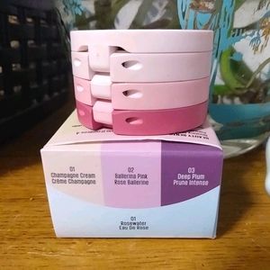 Kaja Beauty Bento shadow in rosewater